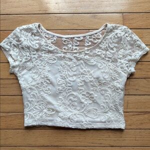 Charlotte Russe Cream Lace Crop Top Tee Vintage Vtg Y2K Women’s Size M Medium